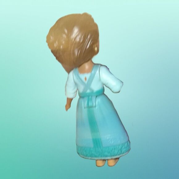 Disney Encanto Isabela & Julieta Posable Dolls Figures 3” B22 - Picture 4 of 9